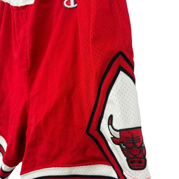 Vintage 90s NBA Chicago Bulls Champion Pro Cut Game Shorts sz 38 Red USA Made - Picture 9 of 16